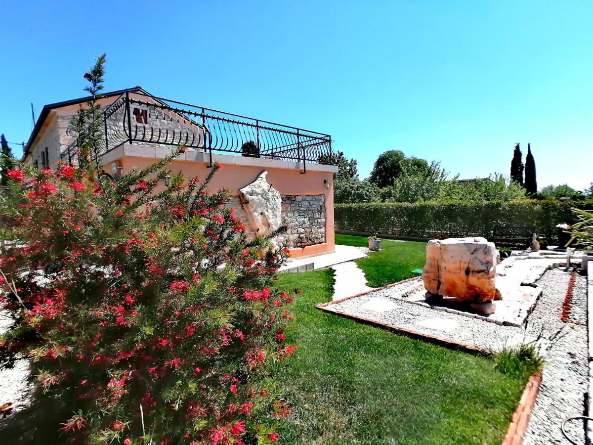 Villa Alma Kaštelir Esterno foto