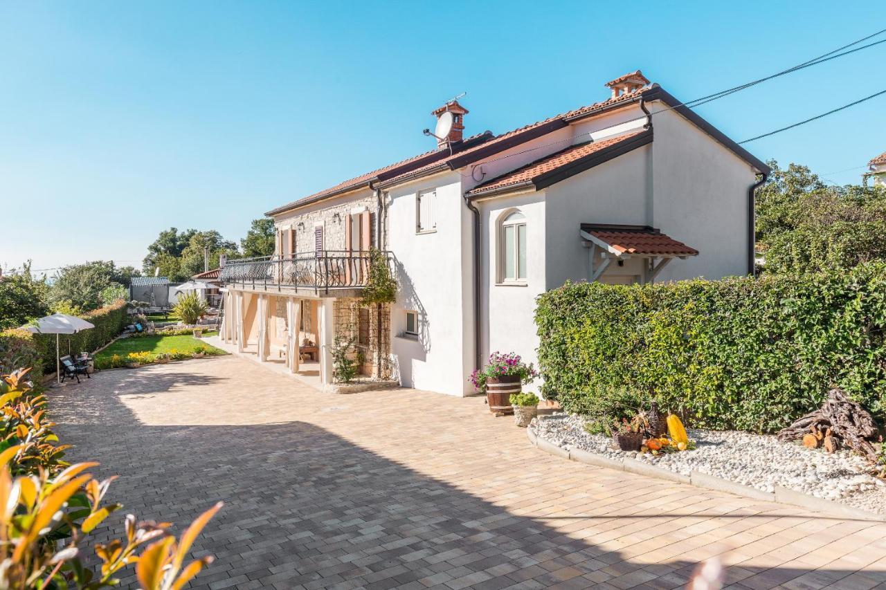 Villa Alma Kaštelir Esterno foto