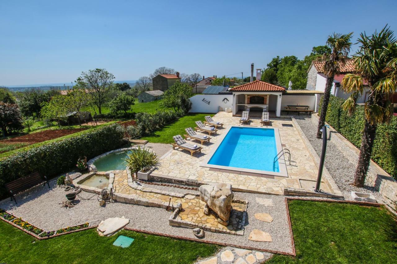 Villa Alma Kaštelir Esterno foto