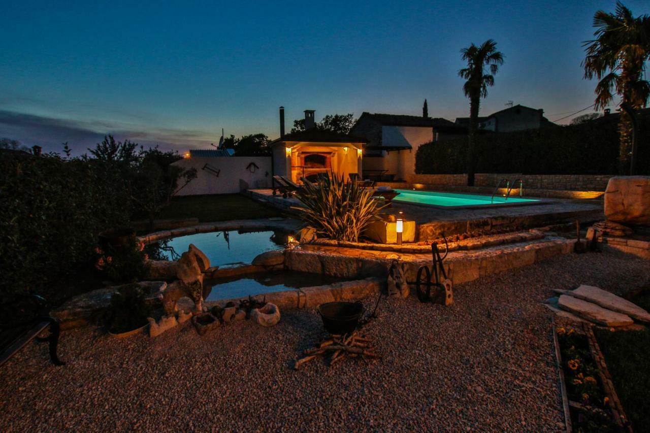 Villa Alma Kaštelir Esterno foto